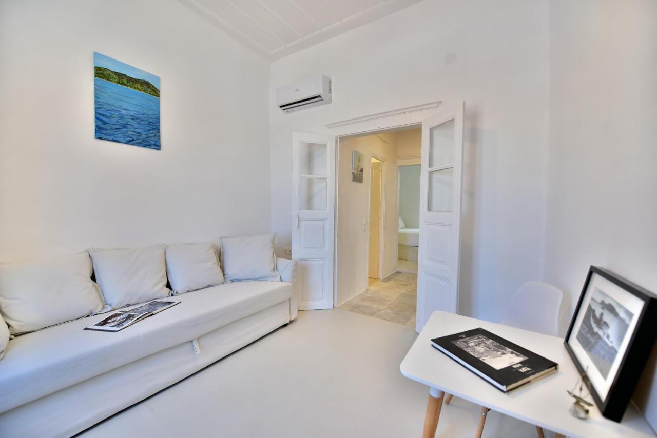 Hydra Art Suites Eksteriør billede